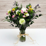 Florero Surtido de Temporada en Tonos Pastel – Flores Frescas Listas para Regalar