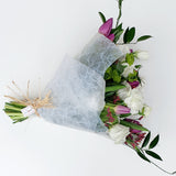 Ramo de Tulipanes Morados y Lisianthus Mix – Frescura y Elegancia en Cuarta Edición