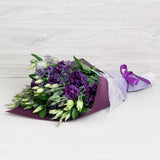 Ramo de Lisianthus Morados y Limoniums – Sofisticación y Elegancia a Domicilio